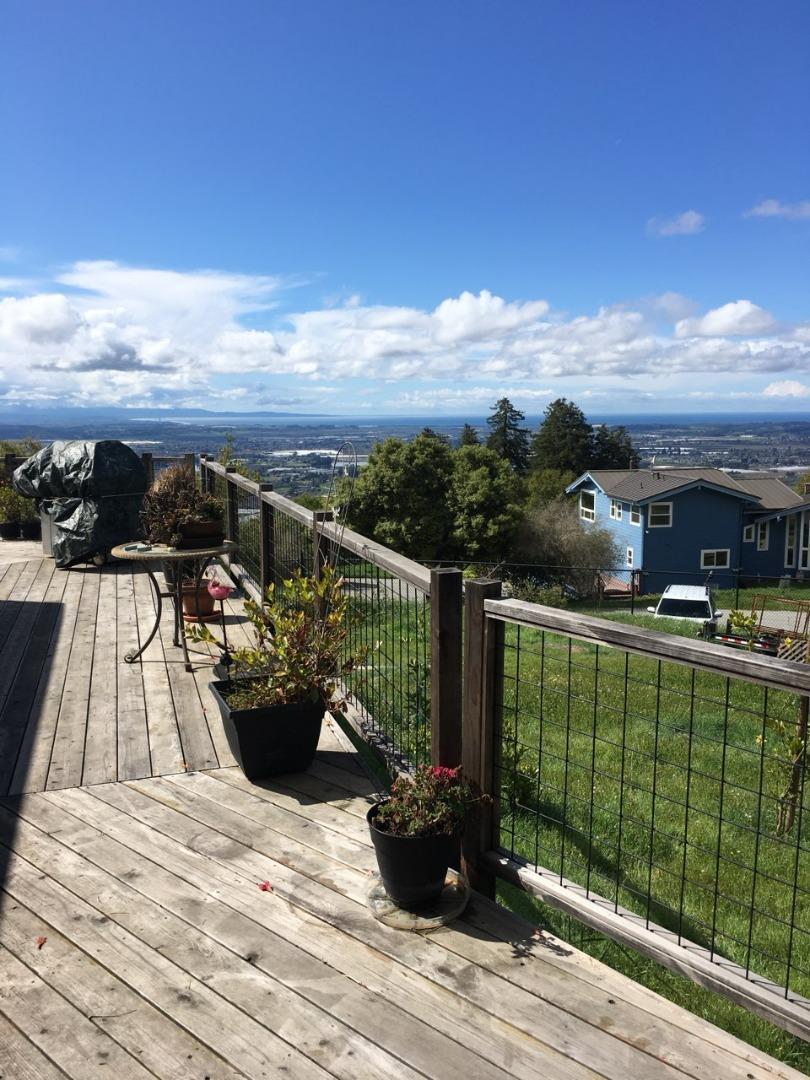 Detail Gallery Image 14 of 60 For 30 Pacific View Ter, Watsonville,  CA 95076 - 4 Beds | 2 Baths