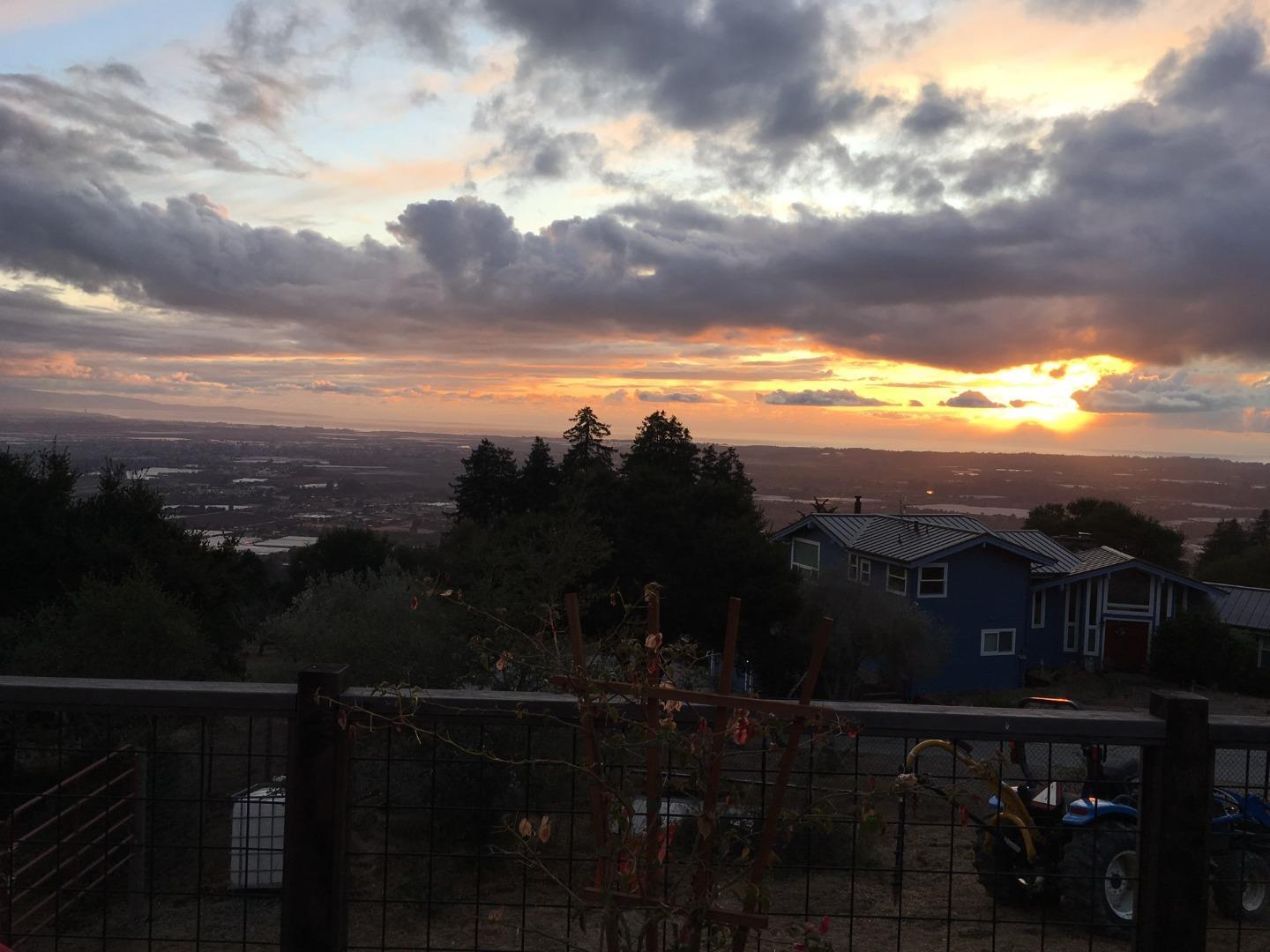 Detail Gallery Image 51 of 60 For 30 Pacific View Ter, Watsonville,  CA 95076 - 4 Beds | 2 Baths