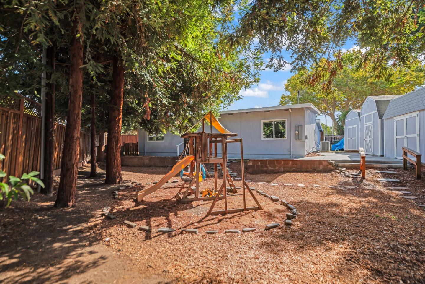 Detail Gallery Image 23 of 25 For 1496 Mcpherson St, Santa Clara,  CA 95051 - 4 Beds | 2 Baths