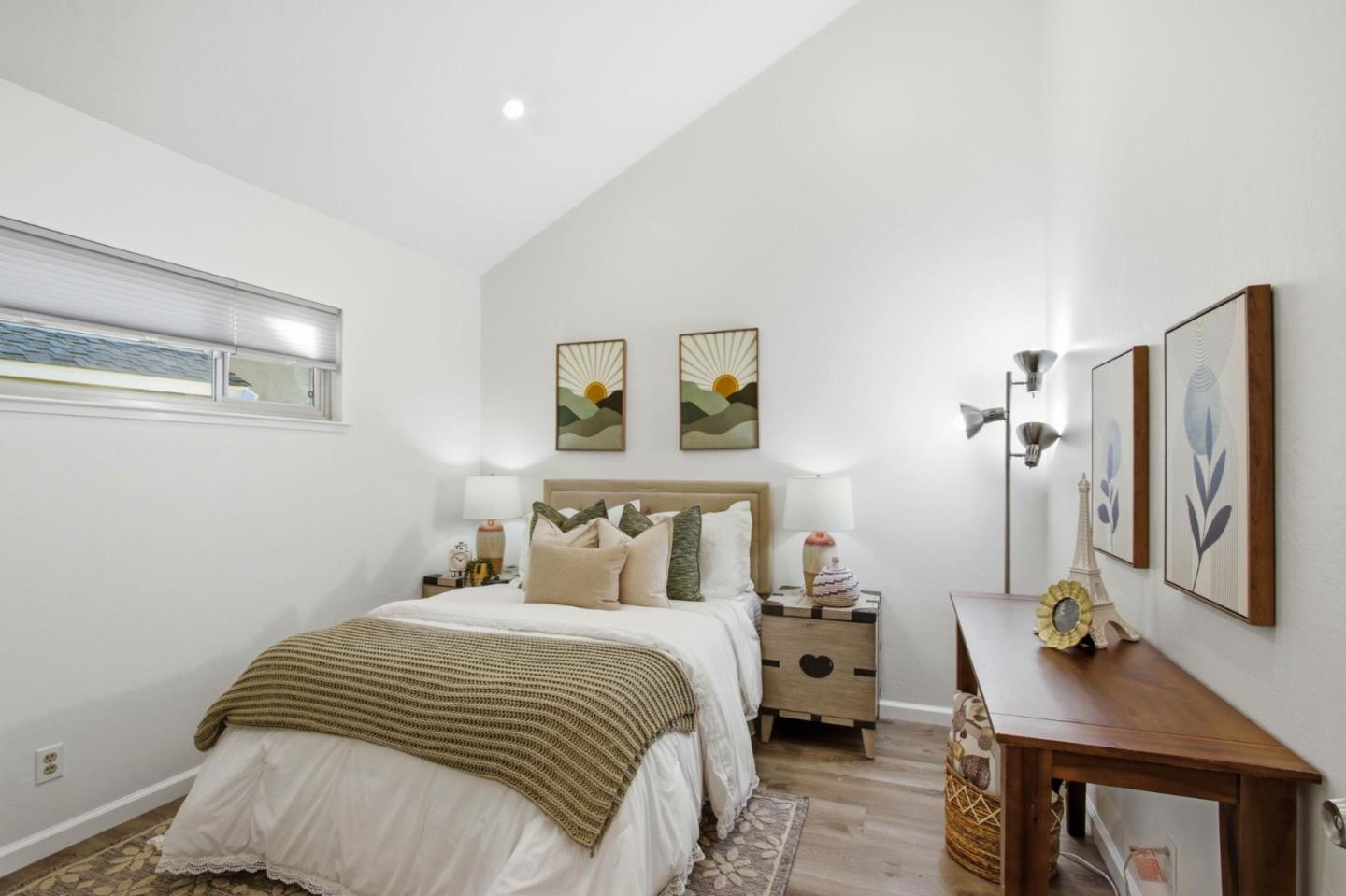 Detail Gallery Image 13 of 25 For 127 Milmar Way, Los Gatos,  CA 95032 - 2 Beds | 2 Baths