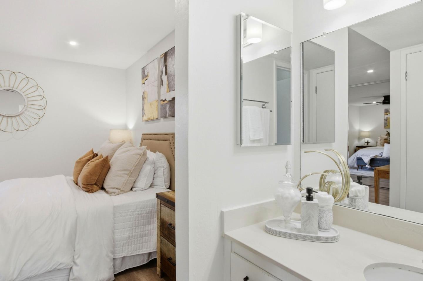 Detail Gallery Image 14 of 25 For 127 Milmar Way, Los Gatos,  CA 95032 - 2 Beds | 2 Baths