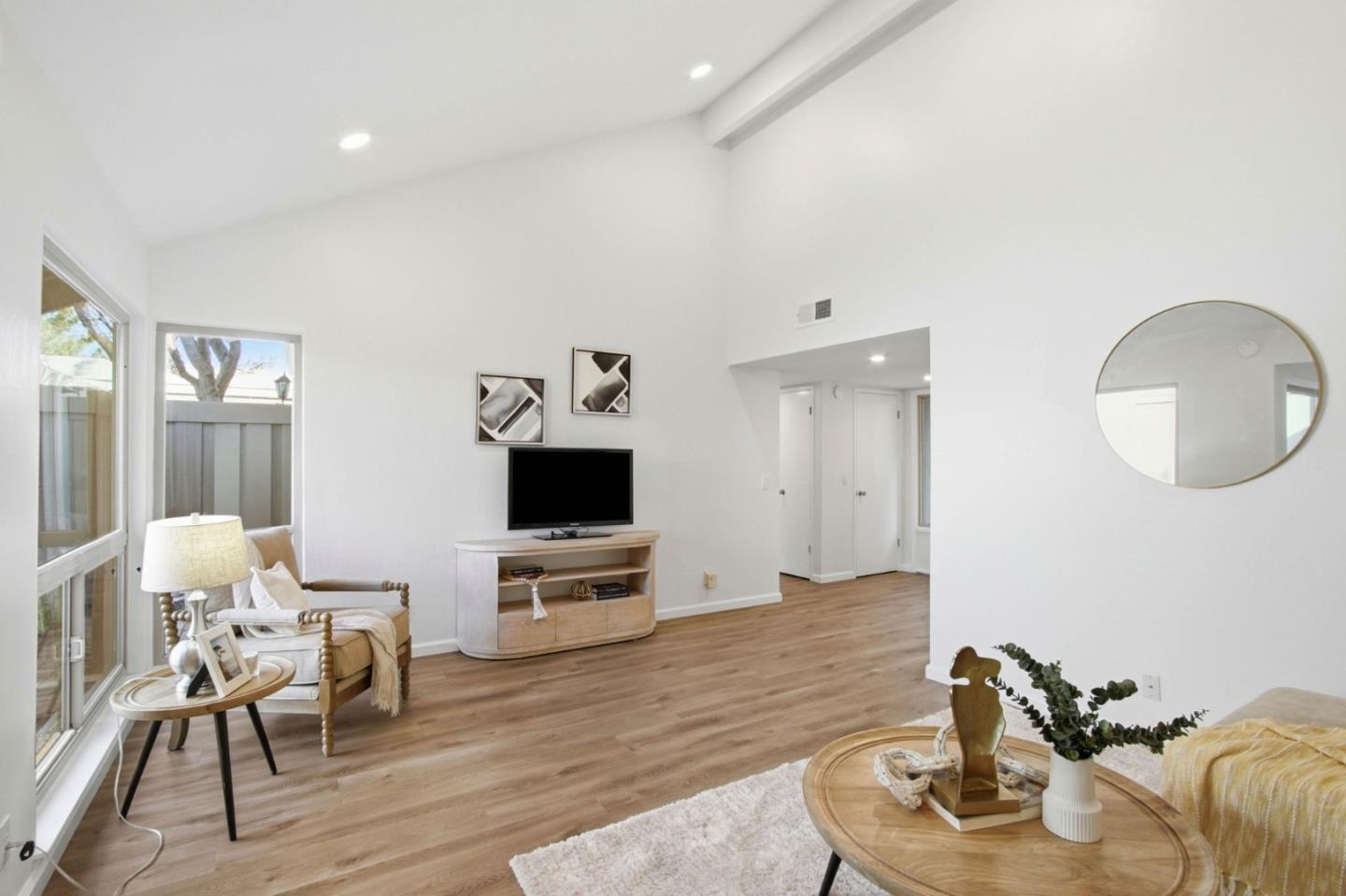 Detail Gallery Image 6 of 25 For 127 Milmar Way, Los Gatos,  CA 95032 - 2 Beds | 2 Baths