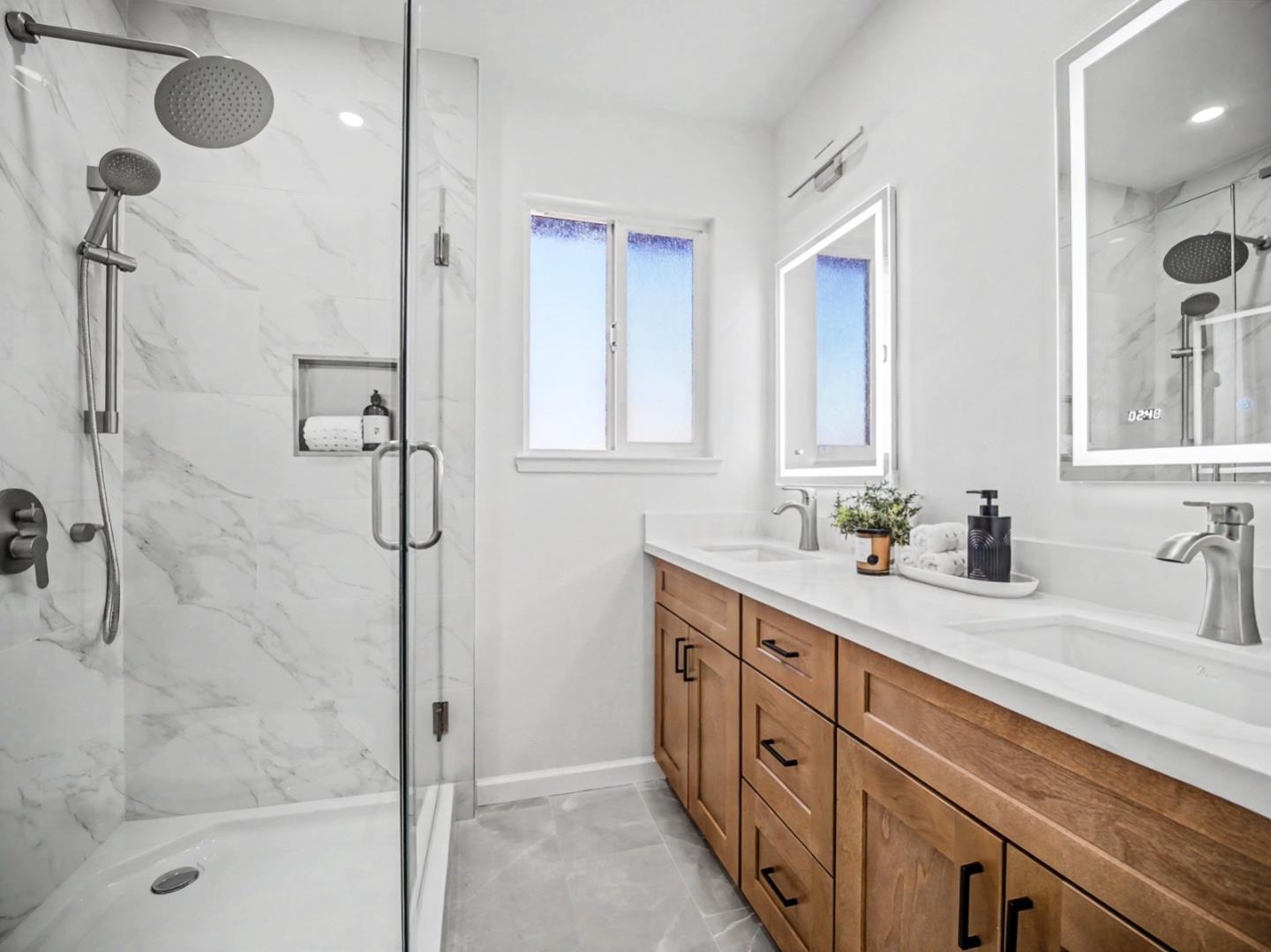 Detail Gallery Image 25 of 42 For 387 Avenida Palmas, San Jose,  CA 95123 - 3 Beds | 2/1 Baths