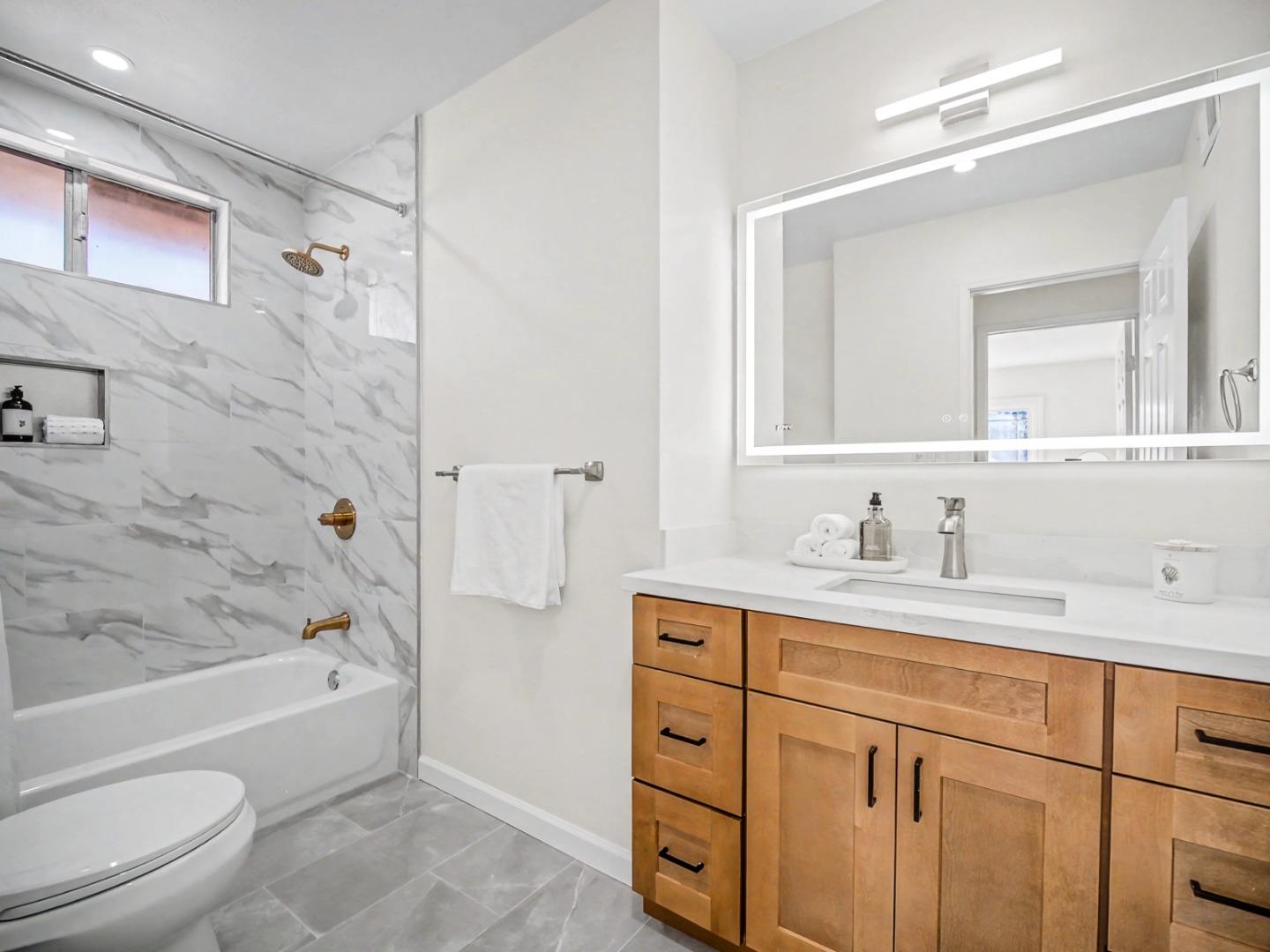 Detail Gallery Image 32 of 42 For 387 Avenida Palmas, San Jose,  CA 95123 - 3 Beds | 2/1 Baths