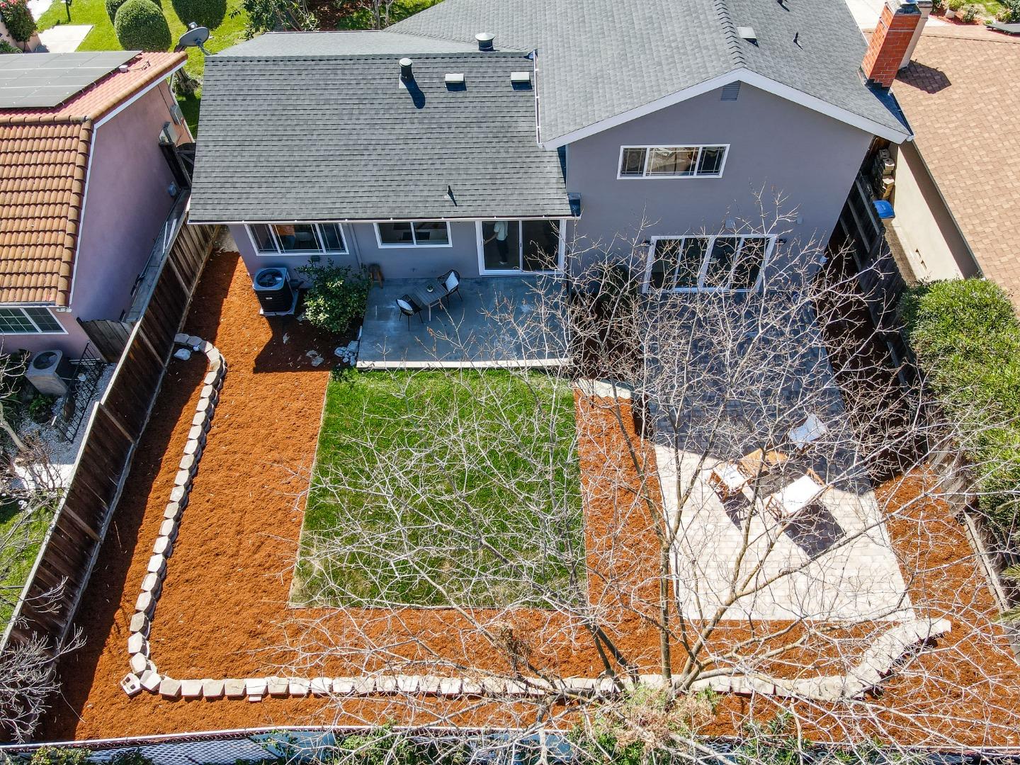 Detail Gallery Image 40 of 42 For 387 Avenida Palmas, San Jose,  CA 95123 - 3 Beds | 2/1 Baths