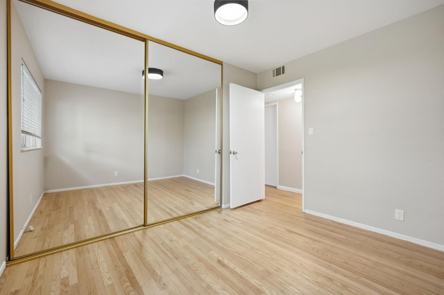 Detail Gallery Image 12 of 26 For 1612 Wendy Dr, Pleasant Hill,  CA 94523 - 3 Beds | 2 Baths