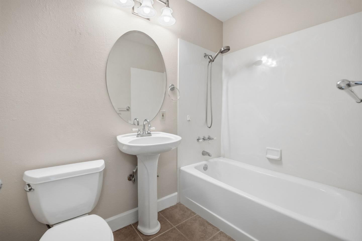 Detail Gallery Image 22 of 26 For 1612 Wendy Dr, Pleasant Hill,  CA 94523 - 3 Beds | 2 Baths
