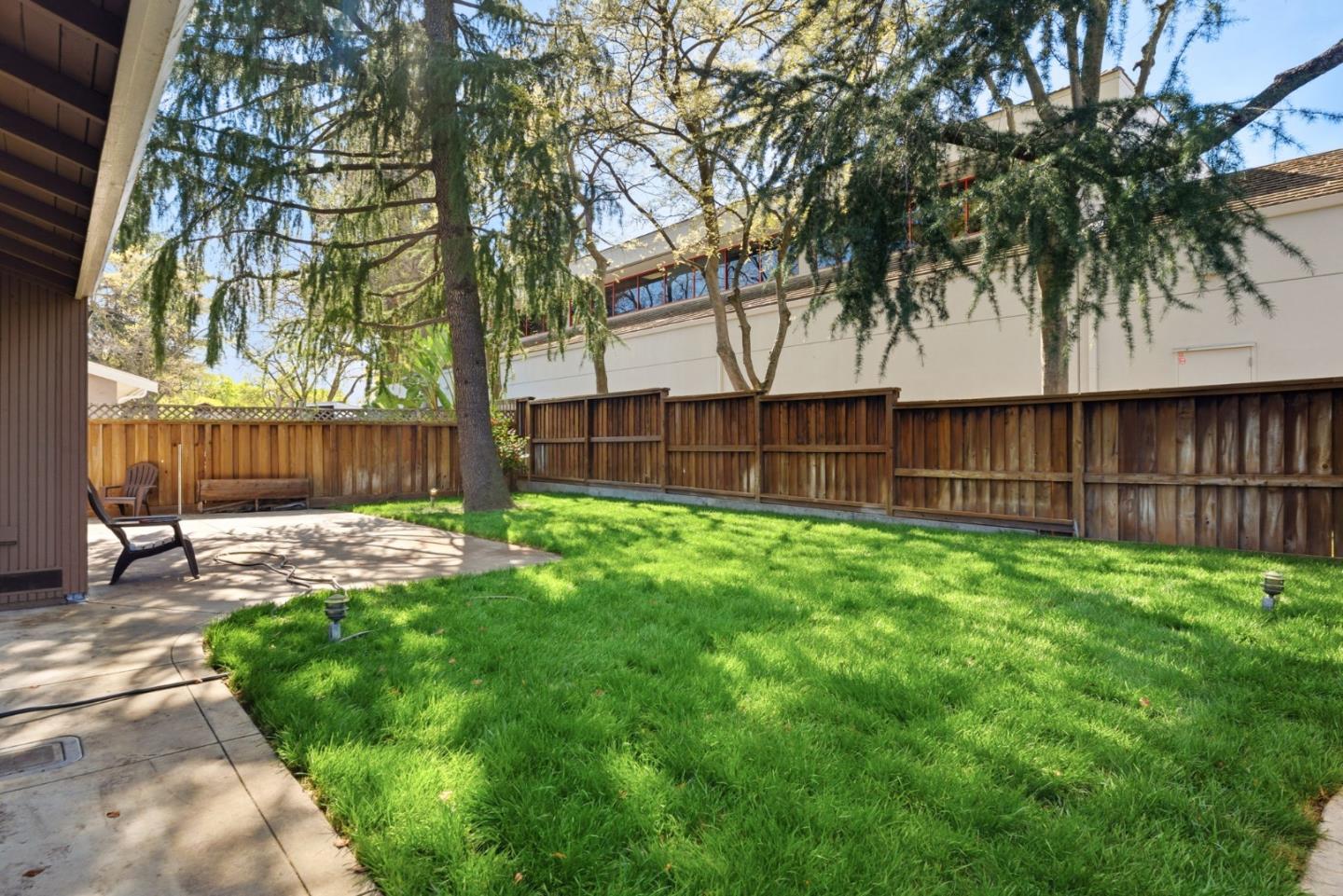 Detail Gallery Image 24 of 26 For 1612 Wendy Dr, Pleasant Hill,  CA 94523 - 3 Beds | 2 Baths