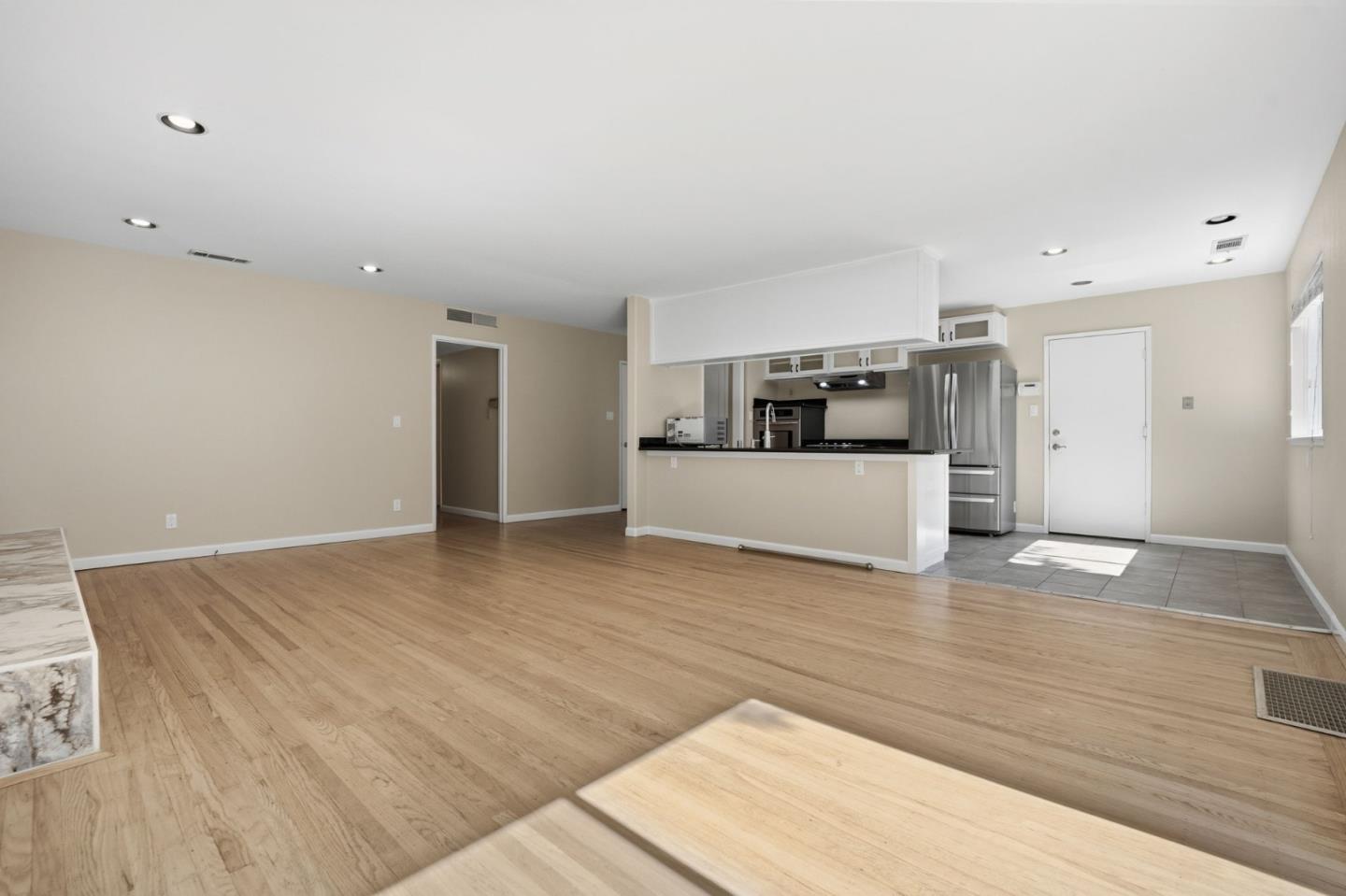 Detail Gallery Image 9 of 26 For 1612 Wendy Dr, Pleasant Hill,  CA 94523 - 3 Beds | 2 Baths