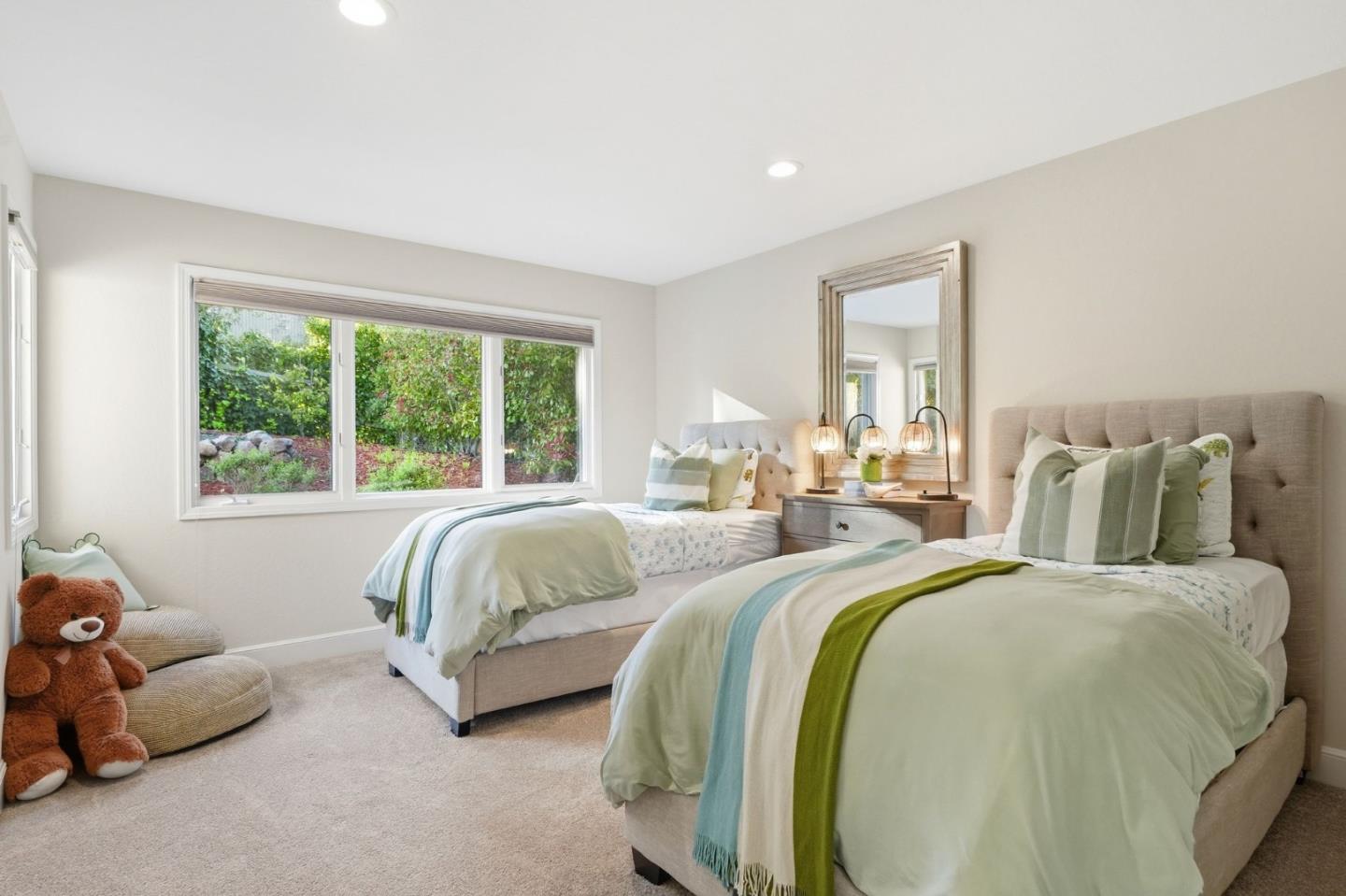 Detail Gallery Image 21 of 42 For 12950 Cortez Ln, Los Altos Hills,  CA 94022 - 5 Beds | 4/1 Baths