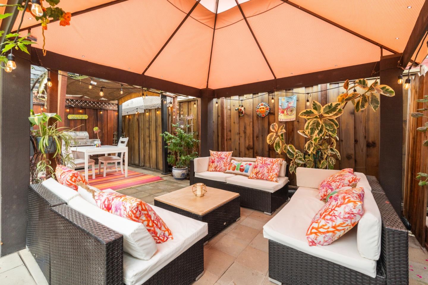 Detail Gallery Image 18 of 23 For 293 Florida Ave, San Bruno,  CA 94066 - 2 Beds | 1 Baths