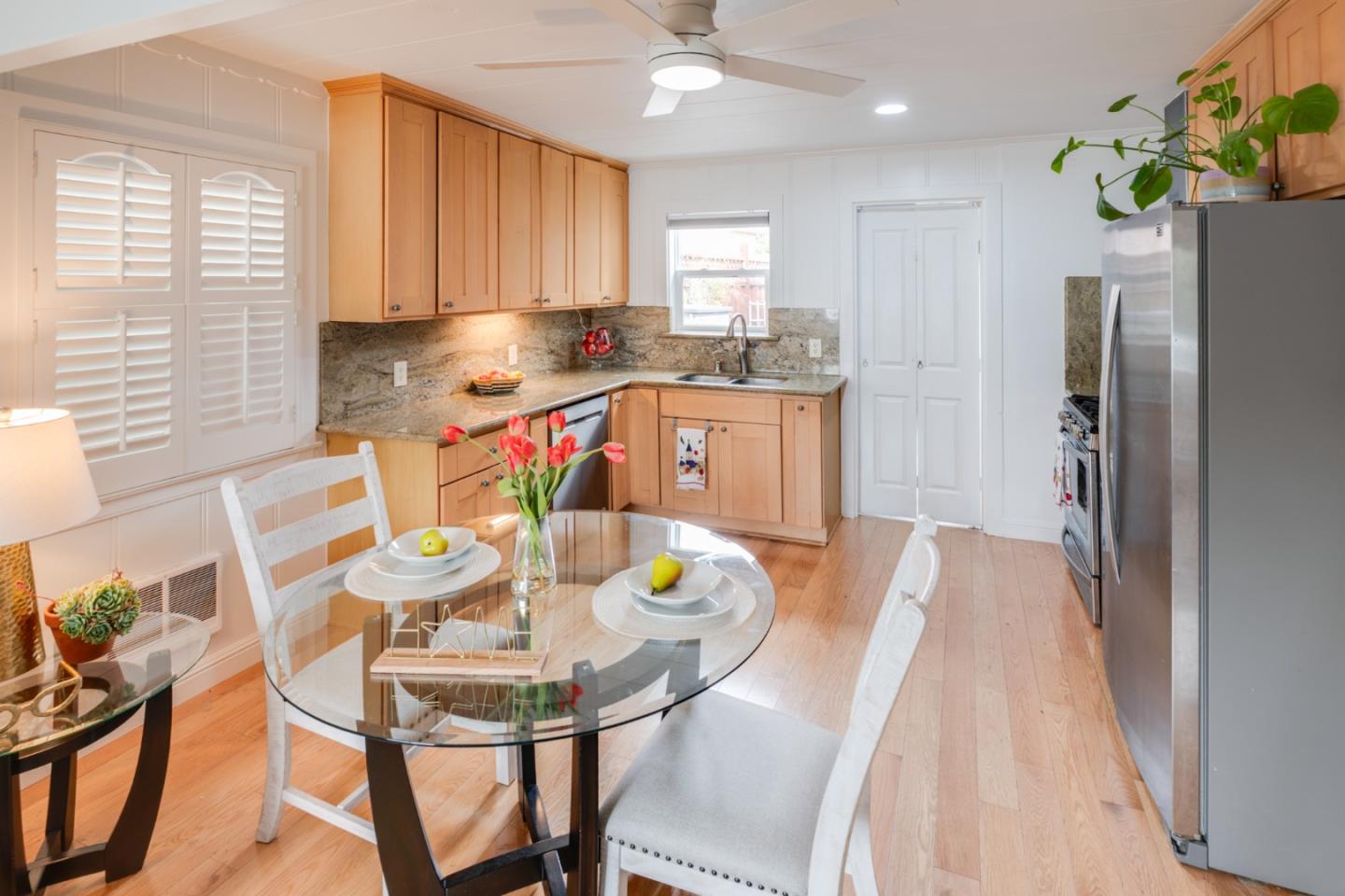 Detail Gallery Image 5 of 23 For 293 Florida Ave, San Bruno,  CA 94066 - 2 Beds | 1 Baths