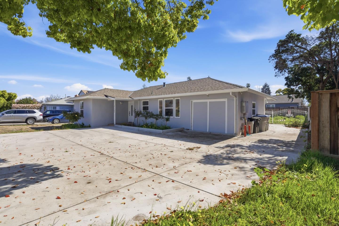 Detail Gallery Image 5 of 78 For 1360 Saratoga Ave, San Jose,  CA 95129 - 3 Beds | 1 Baths