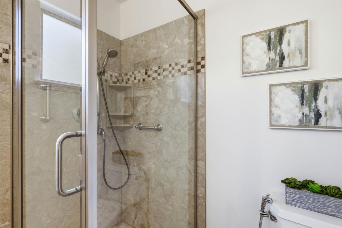 Detail Gallery Image 24 of 36 For 5948 Royal Ann Dr, San Jose,  CA 95129 - 3 Beds | 2 Baths