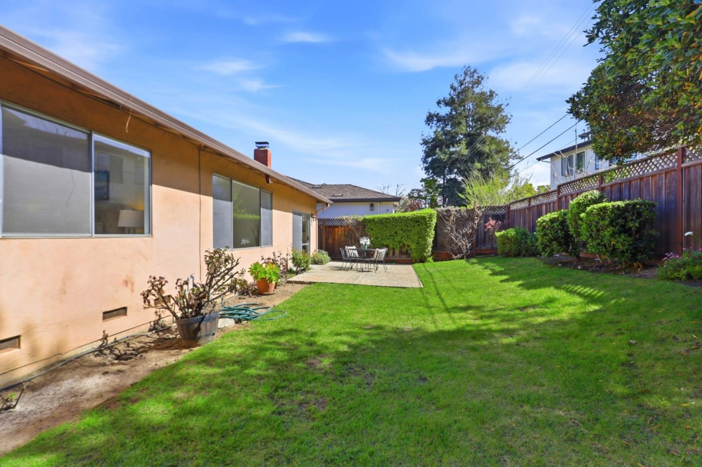 Detail Gallery Image 33 of 36 For 5948 Royal Ann Dr, San Jose,  CA 95129 - 3 Beds | 2 Baths