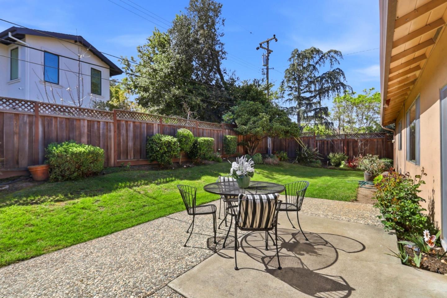 Detail Gallery Image 35 of 36 For 5948 Royal Ann Dr, San Jose,  CA 95129 - 3 Beds | 2 Baths