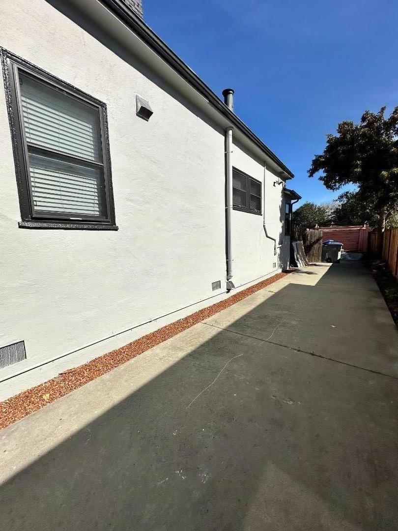 Detail Gallery Image 17 of 18 For 1072 Vine St, San Jose,  CA 95110 - 4 Beds | 2 Baths