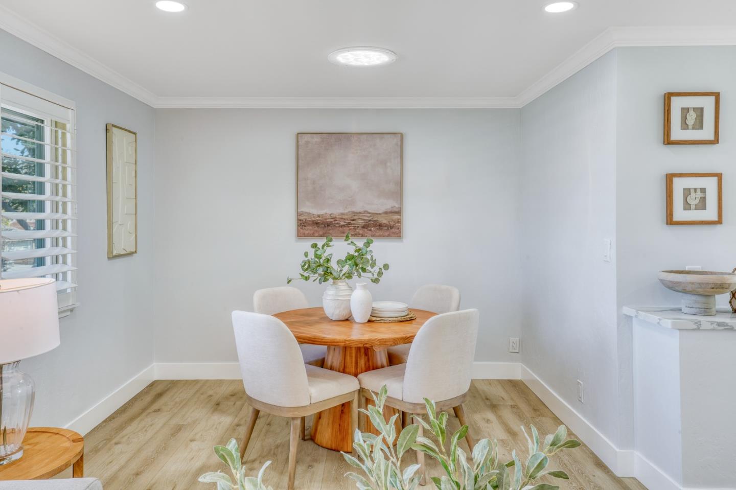 Detail Gallery Image 9 of 70 For 3364 Merrimac Dr, San Jose,  CA 95117 - 4 Beds | 3 Baths