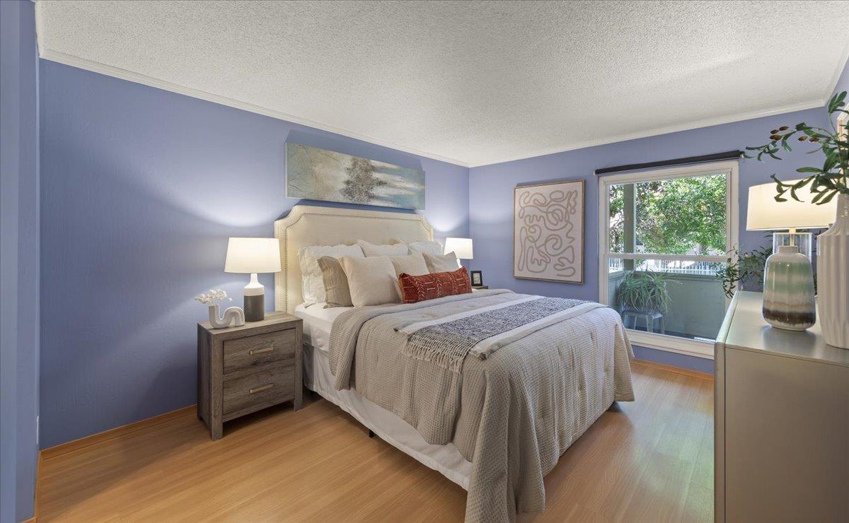 Detail Gallery Image 10 of 18 For 765 N Fair Oaks Ave #3,  Sunnyvale,  CA 94085 - 3 Beds | 2 Baths