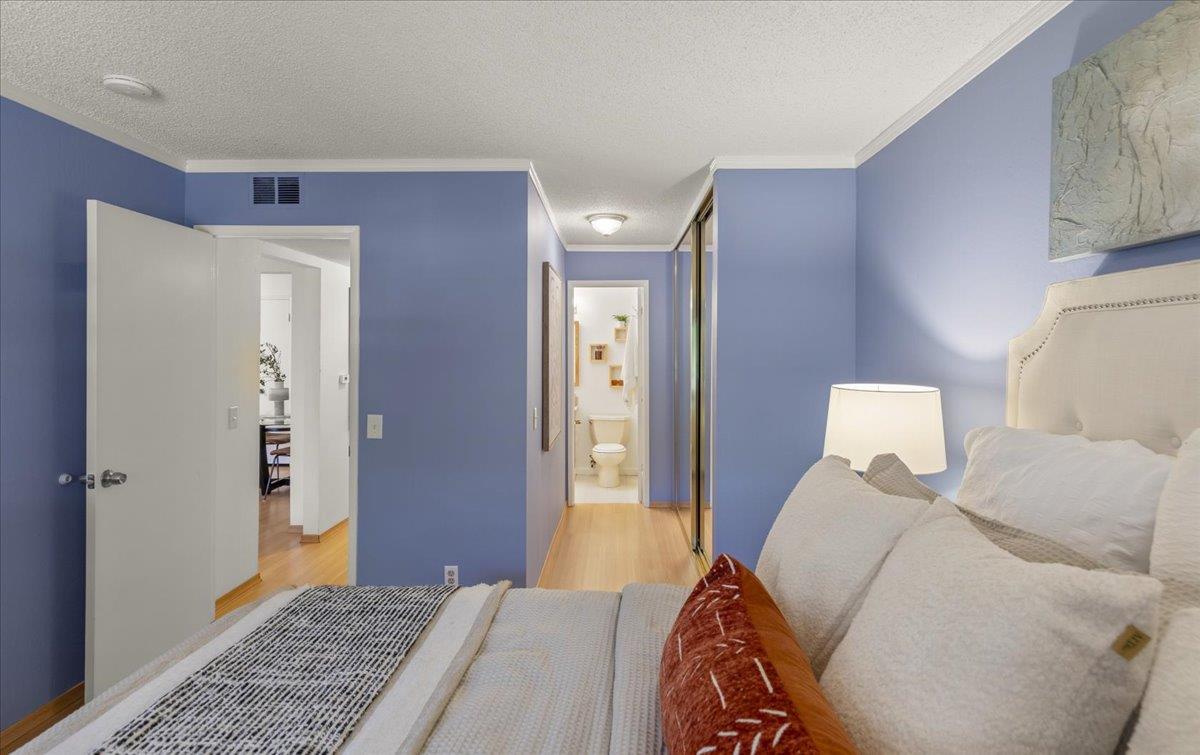 Detail Gallery Image 11 of 18 For 765 N Fair Oaks Ave #3,  Sunnyvale,  CA 94085 - 3 Beds | 2 Baths