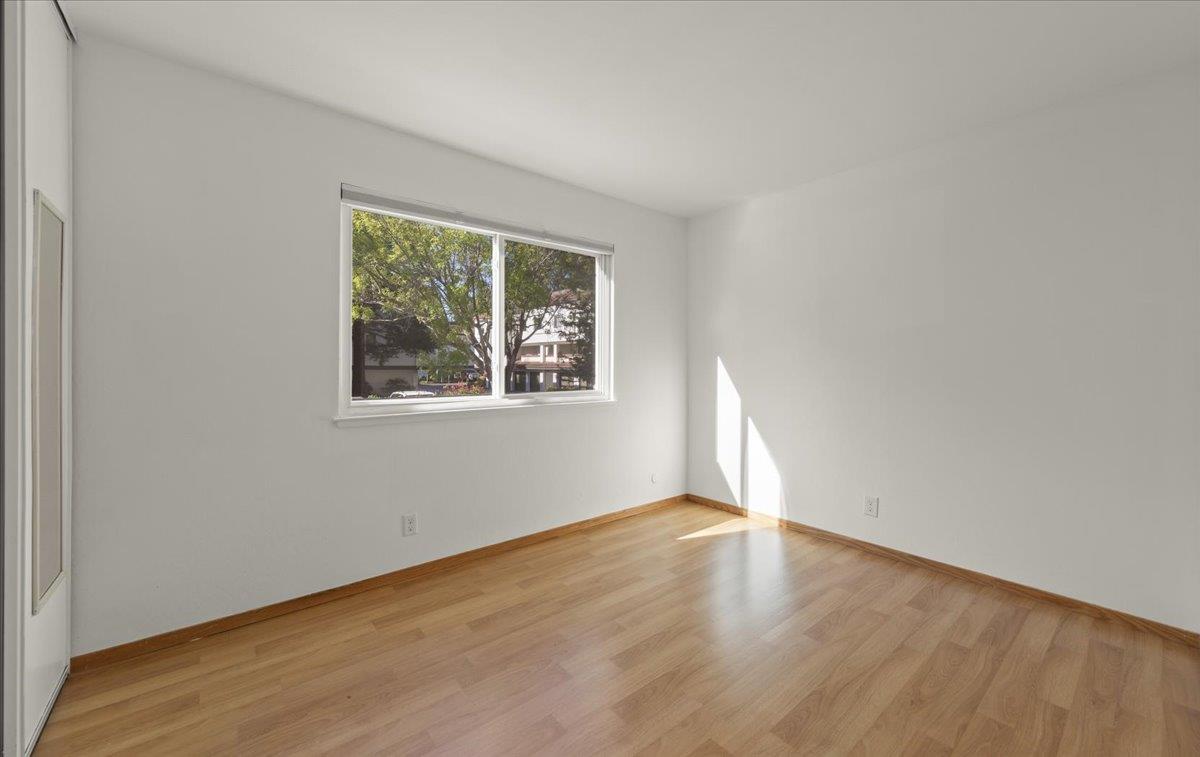 Detail Gallery Image 13 of 18 For 765 N Fair Oaks Ave #3,  Sunnyvale,  CA 94085 - 3 Beds | 2 Baths