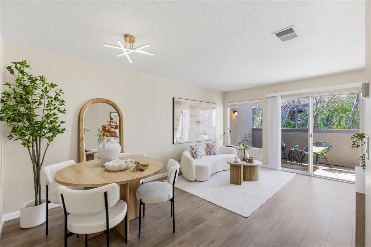 Detail Gallery Image 10 of 32 For 871 W California Ave #J,  Sunnyvale,  CA 94086 - 2 Beds | 1/1 Baths