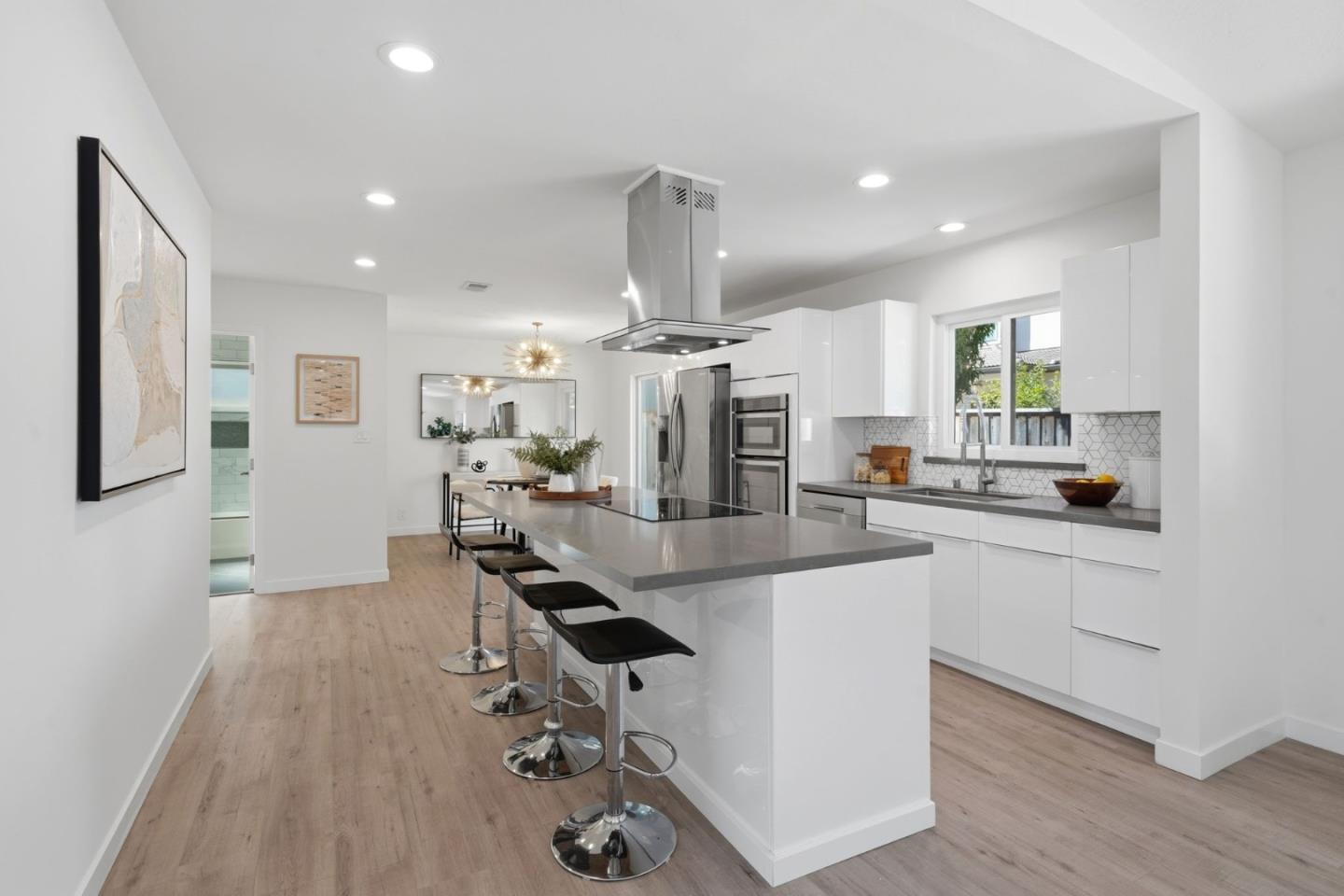 Detail Gallery Image 7 of 49 For 869 Bette Ave, Cupertino,  CA 95014 - 3 Beds | 2 Baths