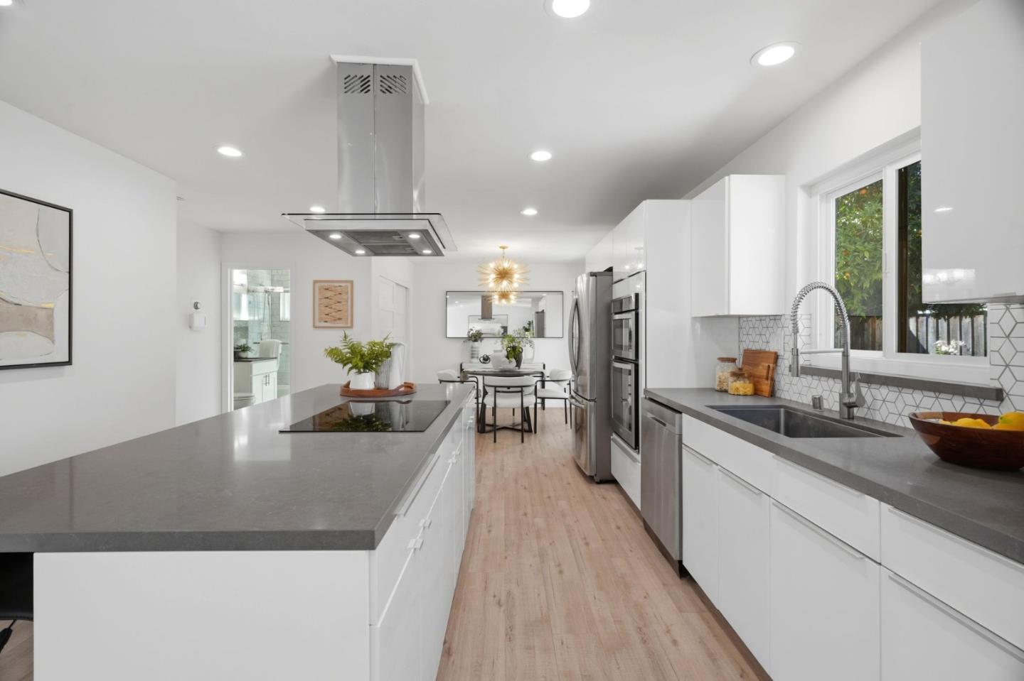 Detail Gallery Image 8 of 49 For 869 Bette Ave, Cupertino,  CA 95014 - 3 Beds | 2 Baths