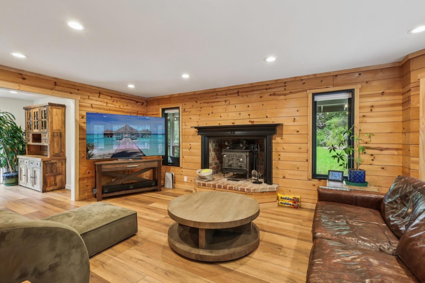 Detail Gallery Image 6 of 41 For 17386 Tressel Pass Rd, Boulder Creek,  CA 95006 - 4 Beds | 2/1 Baths