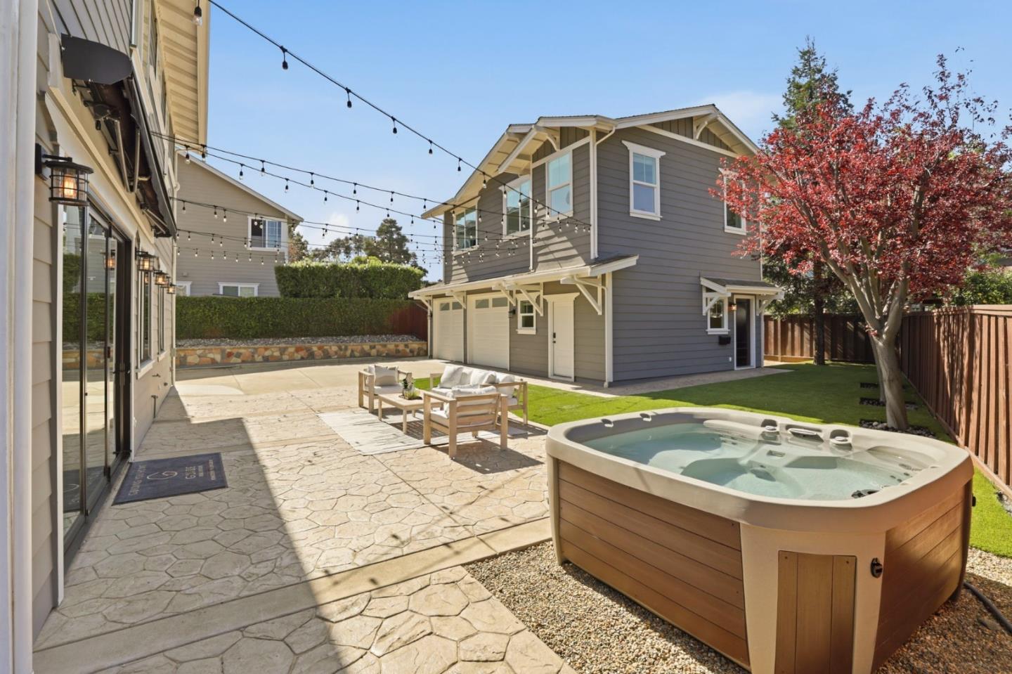 Detail Gallery Image 28 of 37 For 211 Woodland Ct, Livermore,  CA 94550 - 4 Beds | 3/1 Baths