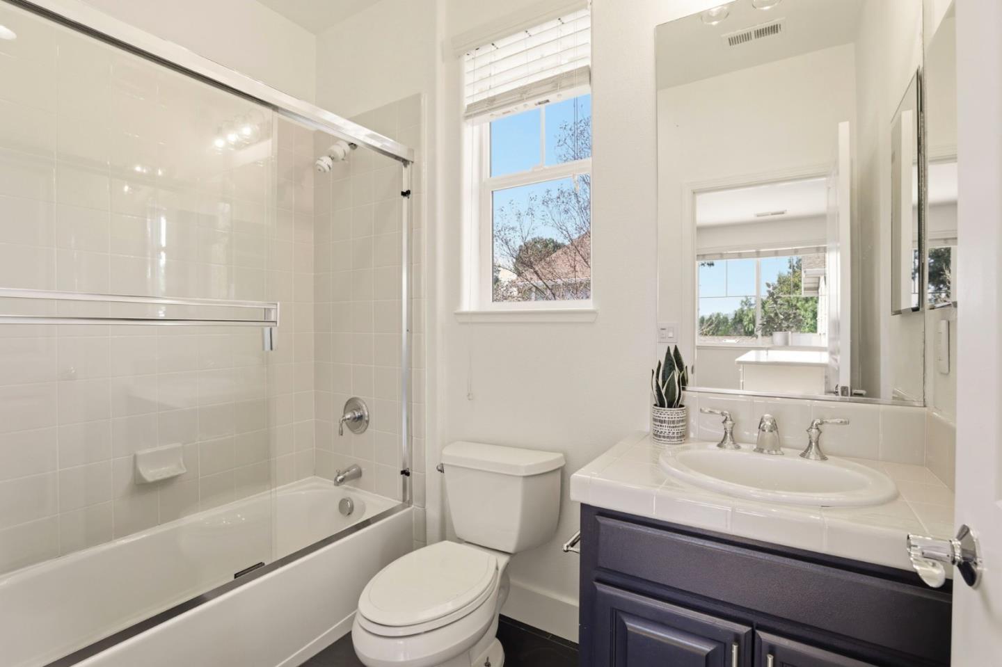 Detail Gallery Image 37 of 37 For 211 Woodland Ct, Livermore,  CA 94550 - 4 Beds | 3/1 Baths