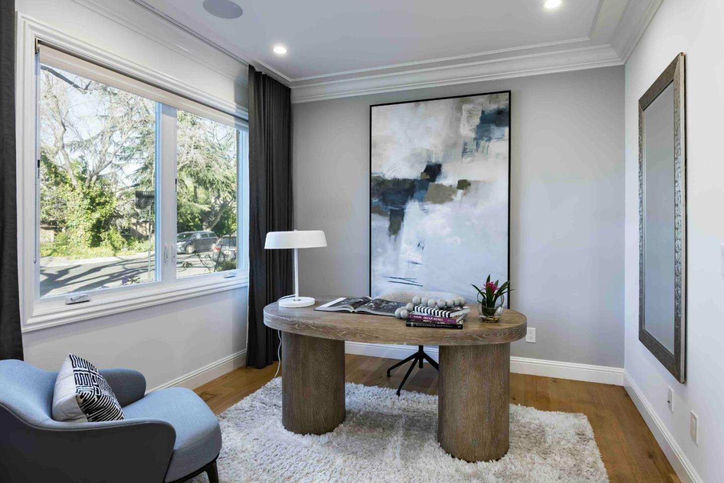 Detail Gallery Image 14 of 32 For 4118 Sutherland Dr, Palo Alto,  CA 94303 - 5 Beds | 3/1 Baths