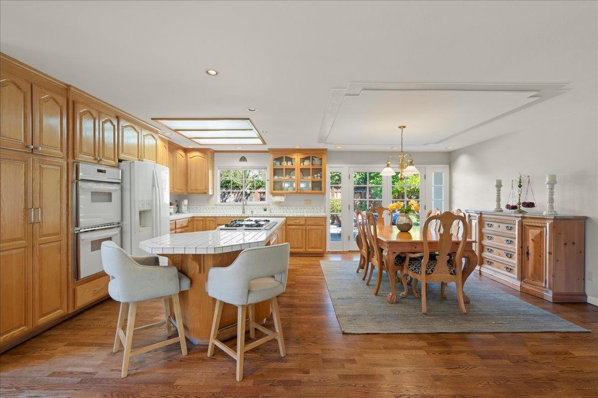 Detail Gallery Image 16 of 49 For 5322 Kunkel Dr, San Jose,  CA 95124 - 5 Beds | 3/1 Baths