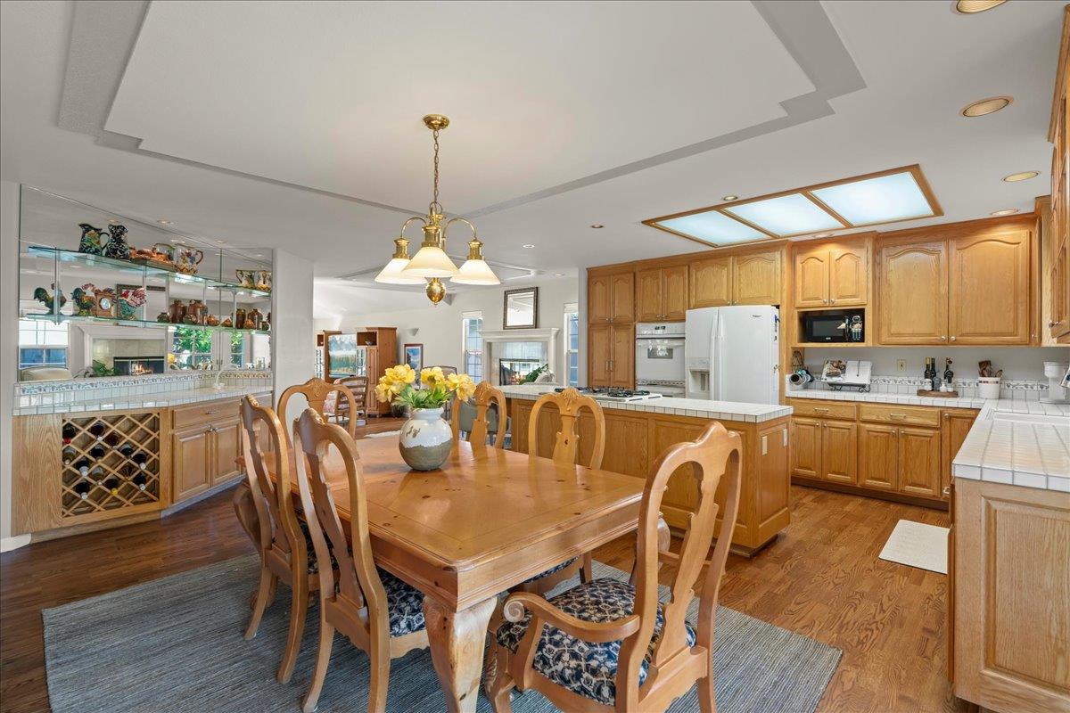 Detail Gallery Image 18 of 49 For 5322 Kunkel Dr, San Jose,  CA 95124 - 5 Beds | 3/1 Baths