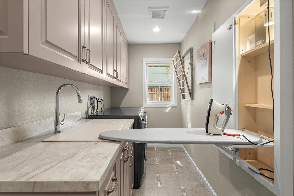 Detail Gallery Image 30 of 49 For 5322 Kunkel Dr, San Jose,  CA 95124 - 5 Beds | 3/1 Baths