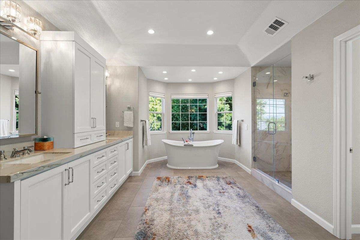 Detail Gallery Image 42 of 49 For 5322 Kunkel Dr, San Jose,  CA 95124 - 5 Beds | 3/1 Baths