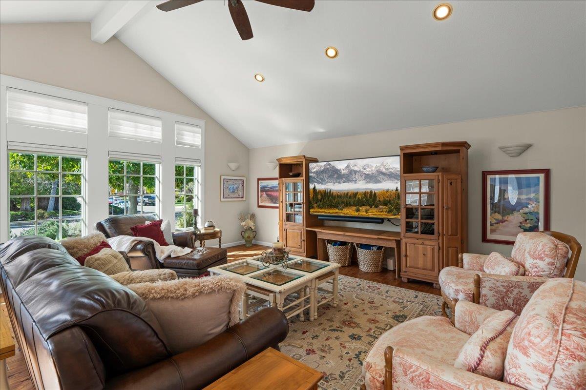 Detail Gallery Image 9 of 49 For 5322 Kunkel Dr, San Jose,  CA 95124 - 5 Beds | 3/1 Baths