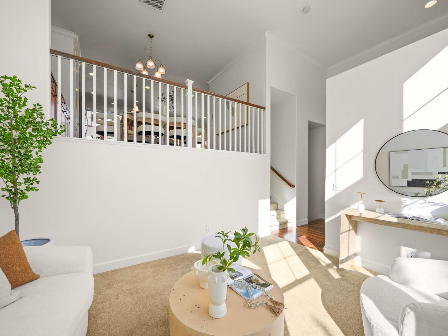 Detail Gallery Image 4 of 31 For 307 Seattle Lane, Redwood City,  CA 94065 - 3 Beds | 2/1 Baths