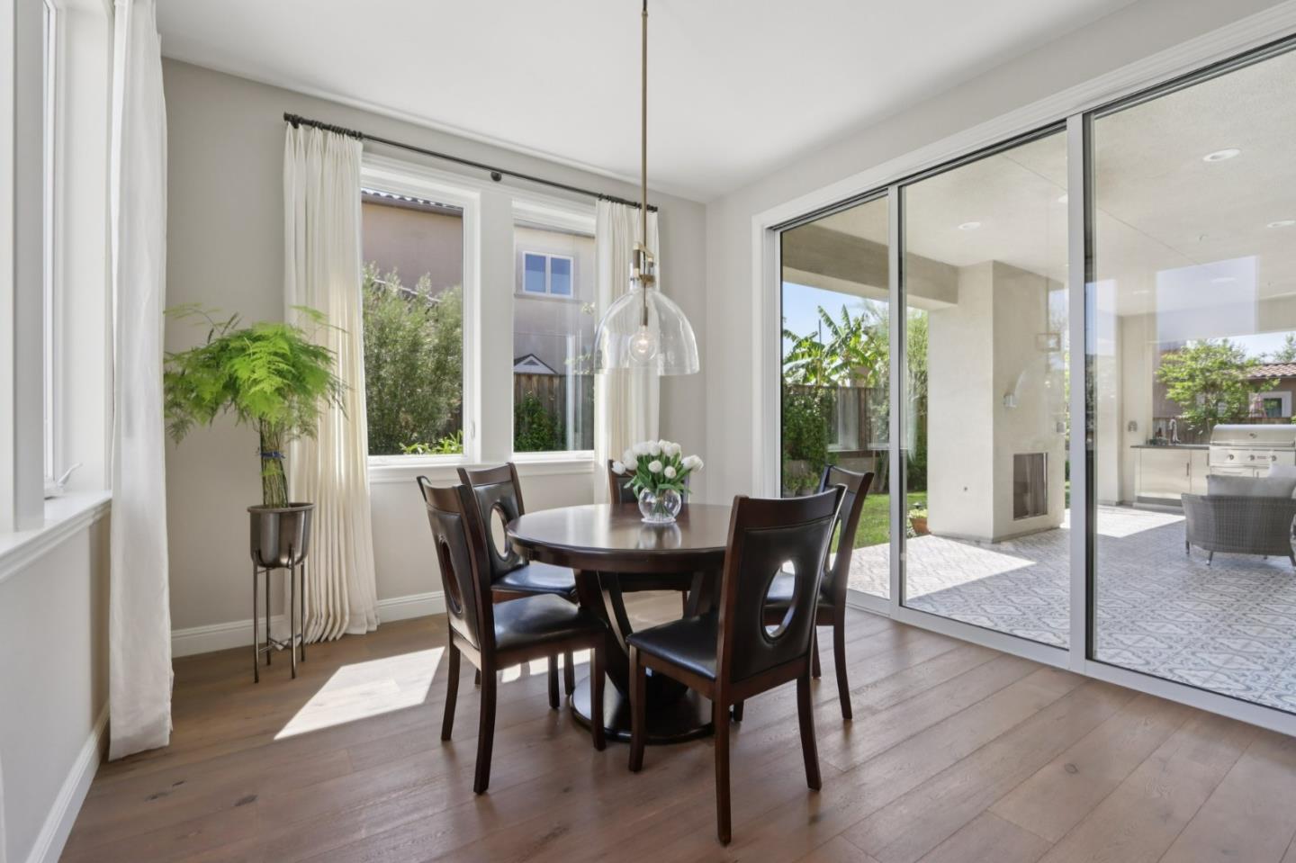 Detail Gallery Image 24 of 97 For 18600 Corte Arcangel, Morgan Hill,  CA 95037 - 5 Beds | 5/1 Baths