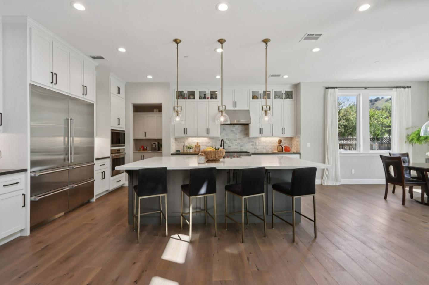 Detail Gallery Image 30 of 97 For 18600 Corte Arcangel, Morgan Hill,  CA 95037 - 5 Beds | 5/1 Baths