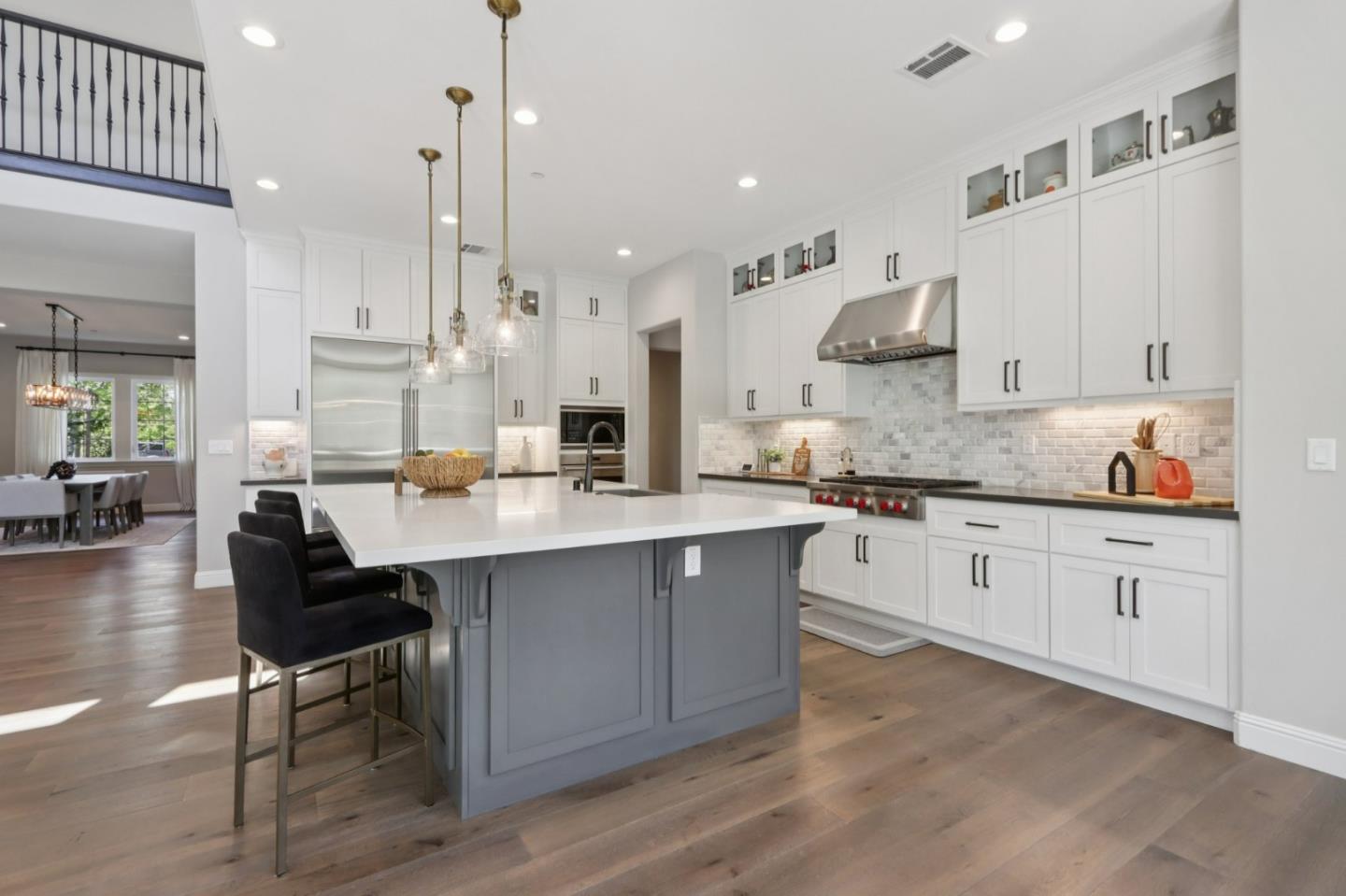 Detail Gallery Image 33 of 97 For 18600 Corte Arcangel, Morgan Hill,  CA 95037 - 5 Beds | 5/1 Baths