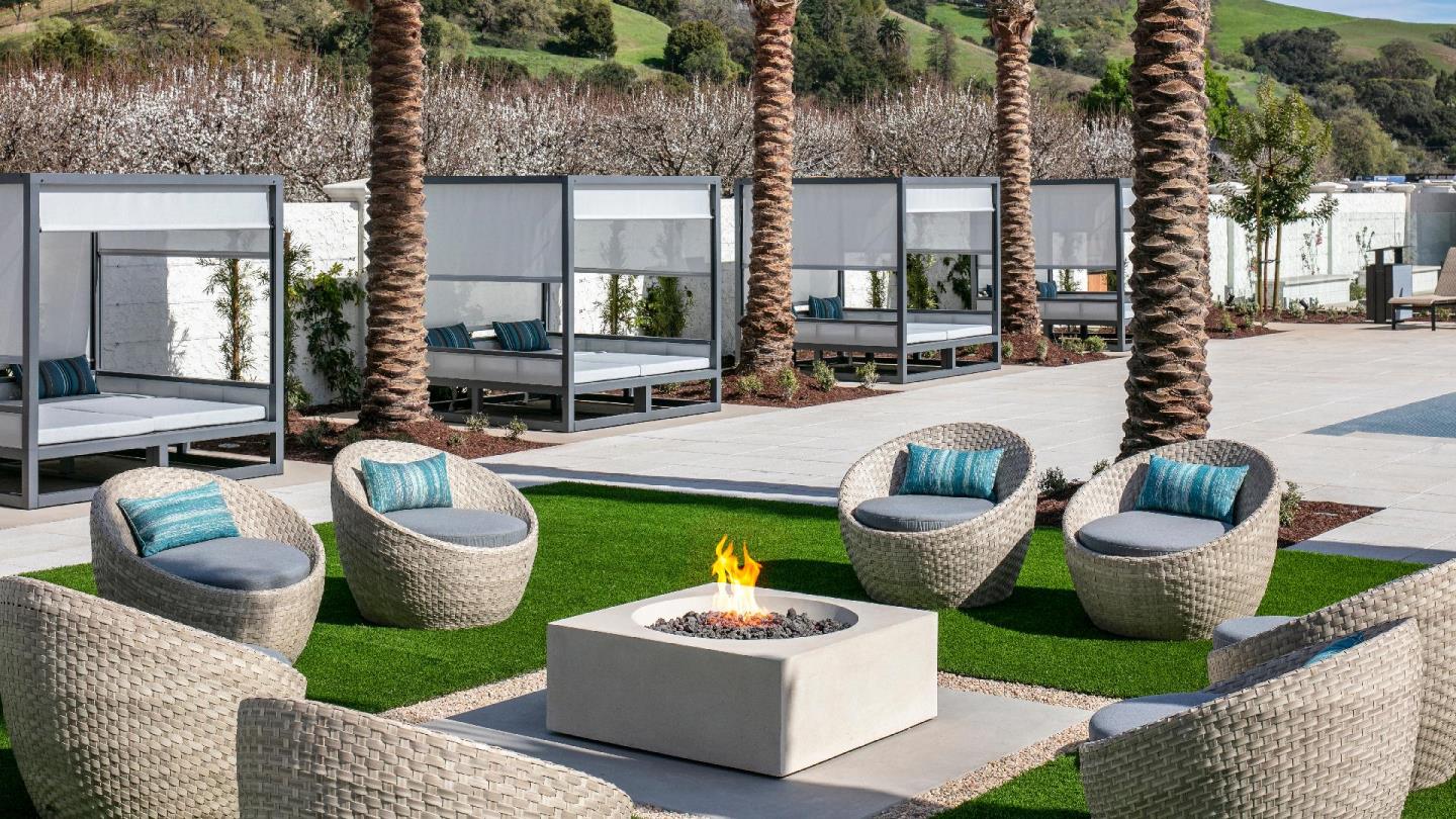 Detail Gallery Image 89 of 97 For 18600 Corte Arcangel, Morgan Hill,  CA 95037 - 5 Beds | 5/1 Baths