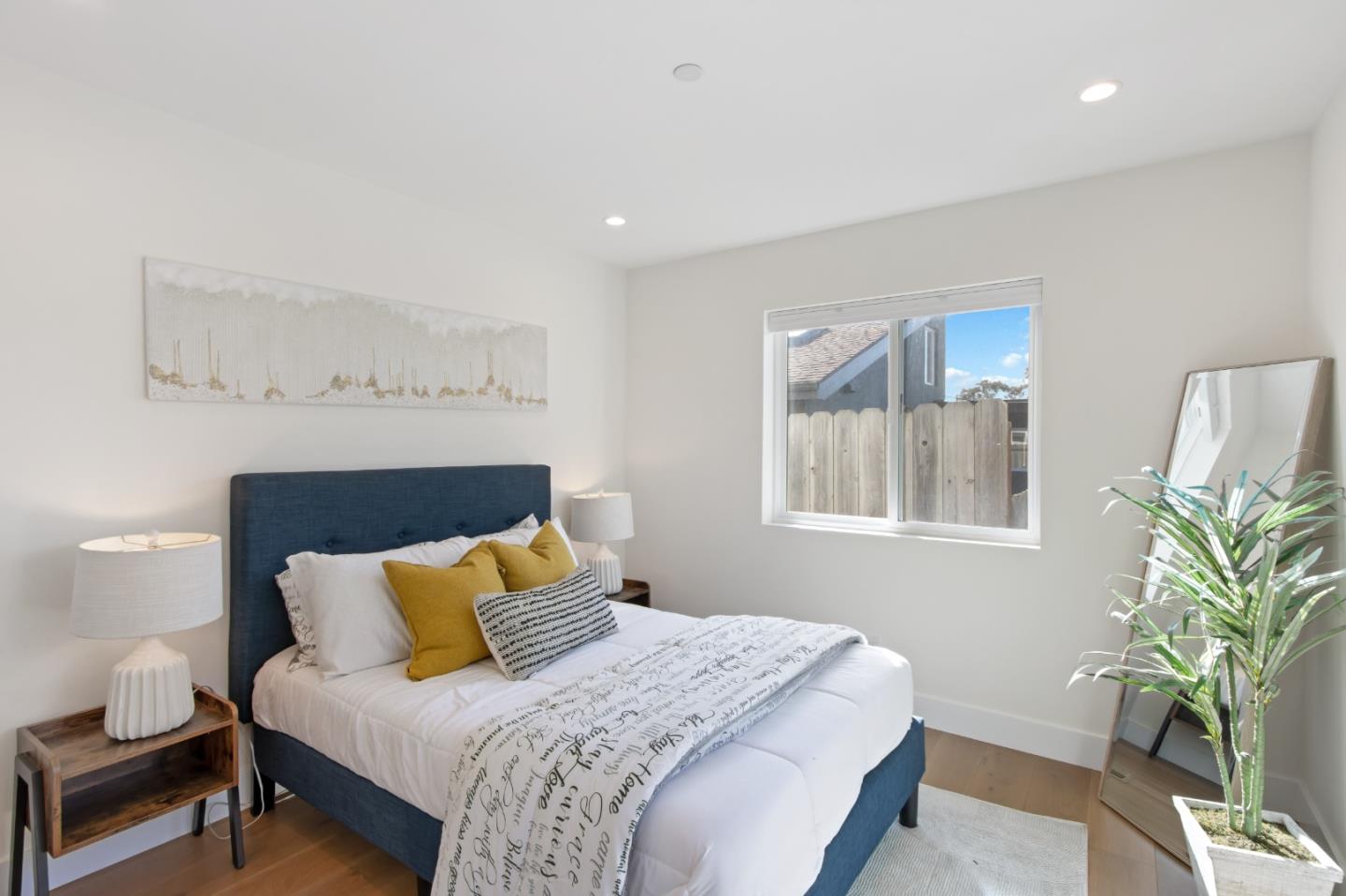 Detail Gallery Image 37 of 53 For 634 Coronado St, El Granada,  CA 94018 - 4 Beds | 3 Baths