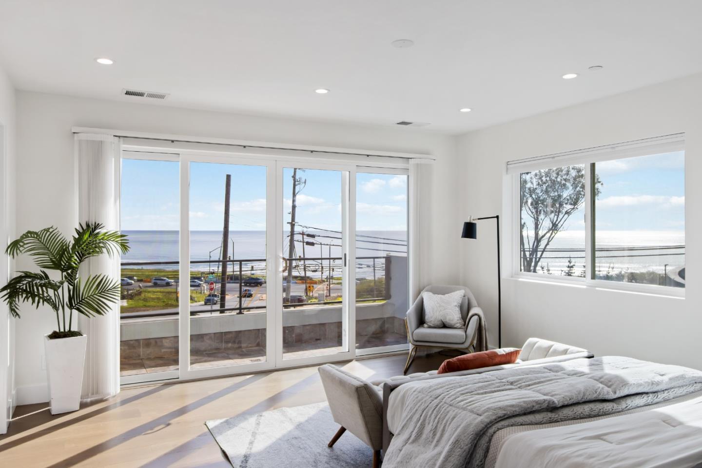 Detail Gallery Image 39 of 53 For 634 Coronado St, El Granada,  CA 94018 - 4 Beds | 3 Baths