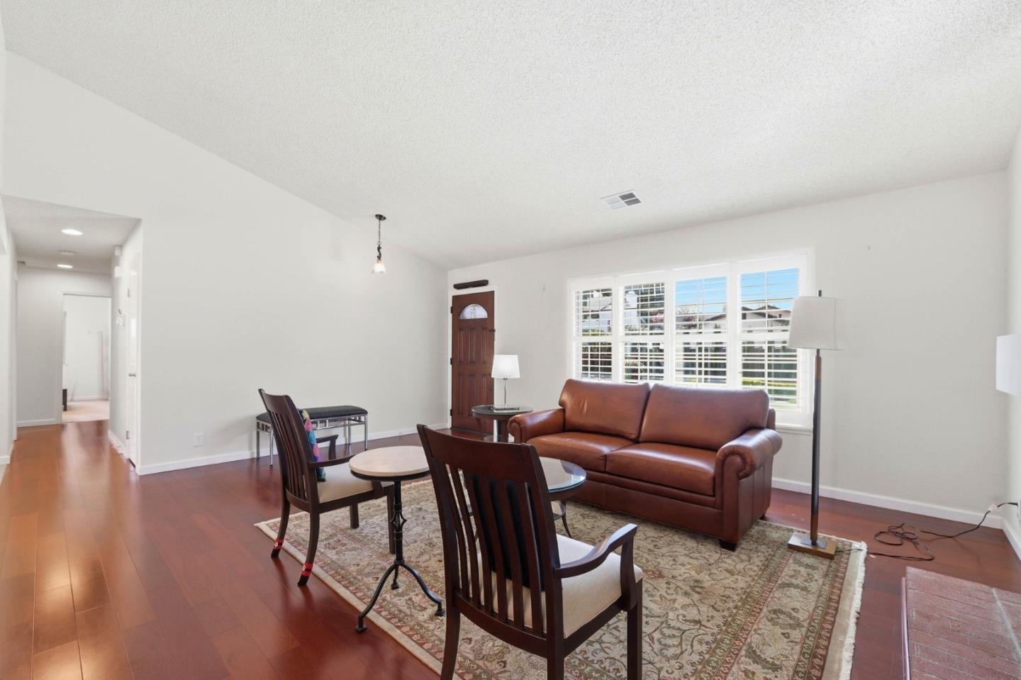 Detail Gallery Image 7 of 41 For 5212 War Wagon Ct, San Jose,  CA 95136 - 4 Beds | 2 Baths