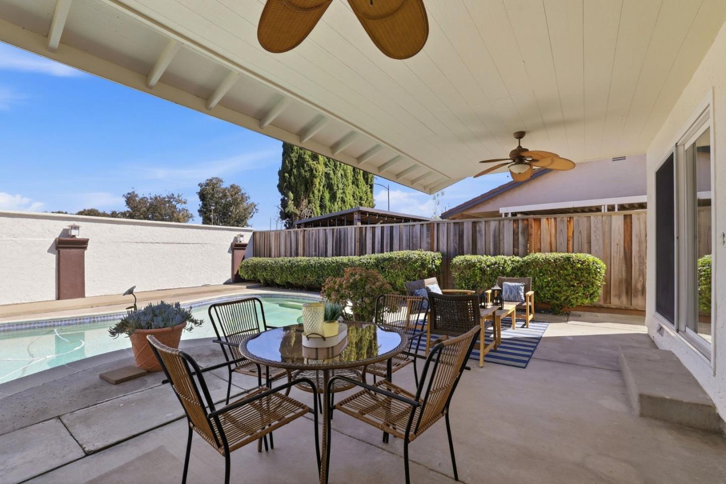 Detail Gallery Image 38 of 49 For 1638 Corte De Callas, San Jose,  CA 95124 - 3 Beds | 2 Baths