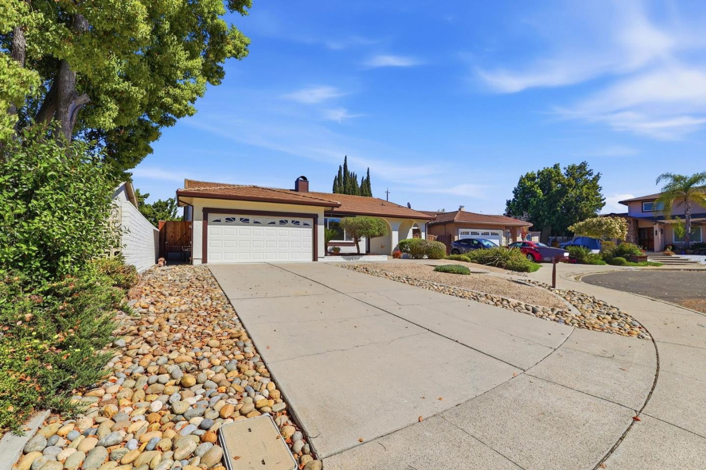 Detail Gallery Image 6 of 49 For 1638 Corte De Callas, San Jose,  CA 95124 - 3 Beds | 2 Baths