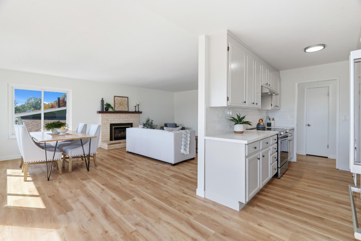 Detail Gallery Image 13 of 73 For 5493 Ball Dr, Soquel,  CA 95073 - 4 Beds | 2/1 Baths