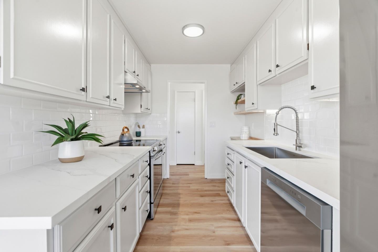 Detail Gallery Image 17 of 73 For 5493 Ball Dr, Soquel,  CA 95073 - 4 Beds | 2/1 Baths