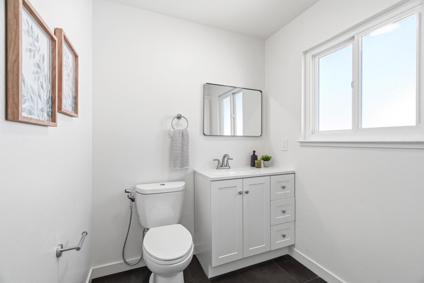 Detail Gallery Image 18 of 73 For 5493 Ball Dr, Soquel,  CA 95073 - 4 Beds | 2/1 Baths